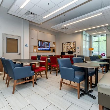 Holiday Inn Express & Suites - Chilliwack East An Ihg Hotel Екстериор снимка