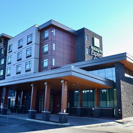 Holiday Inn Express & Suites - Chilliwack East An Ihg Hotel Екстериор снимка