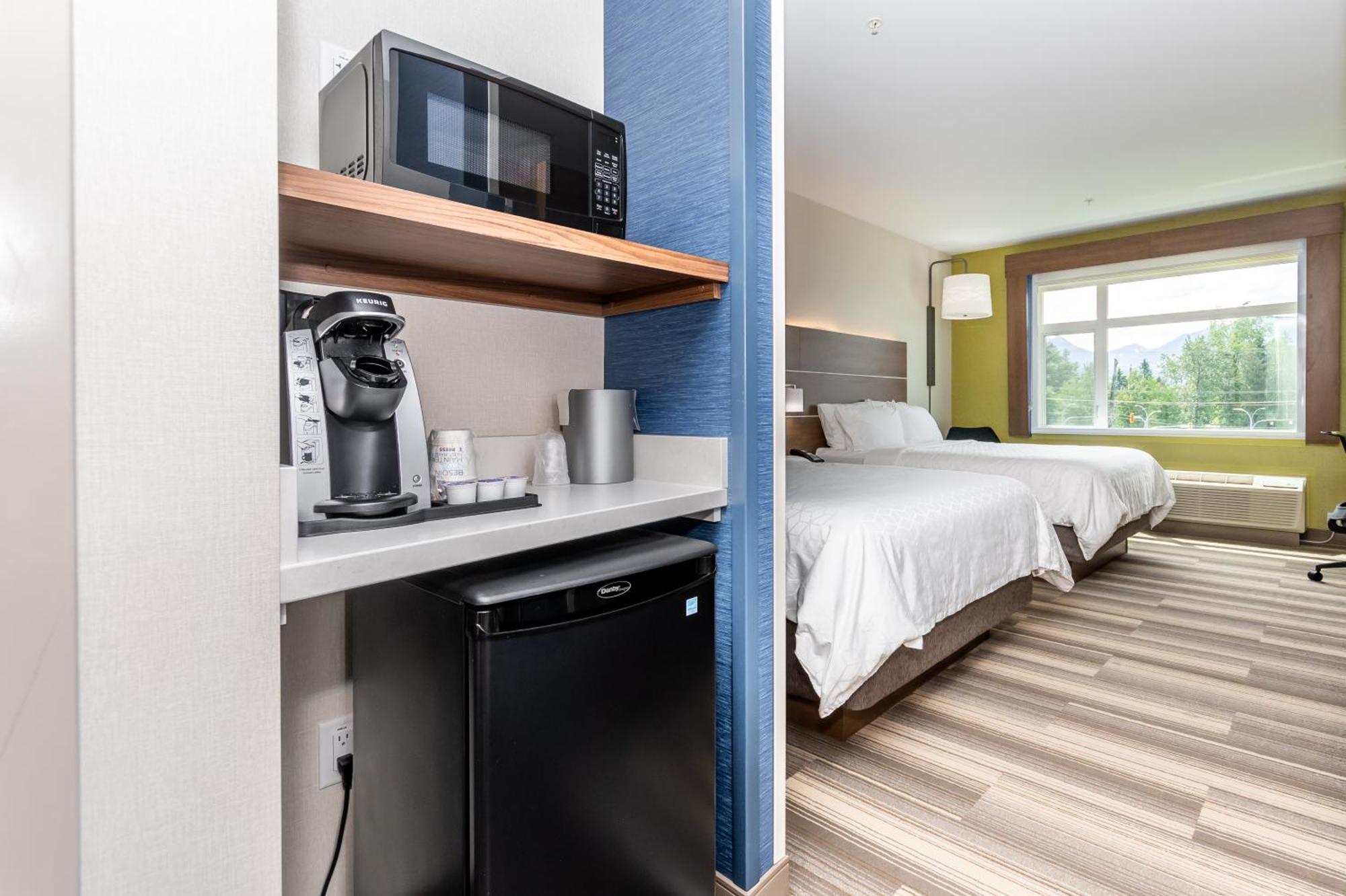 Holiday Inn Express & Suites - Chilliwack East An Ihg Hotel Екстериор снимка